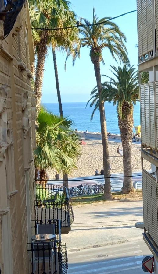 Mediterranean Flat In The Centre Of 锡切斯 外观 照片